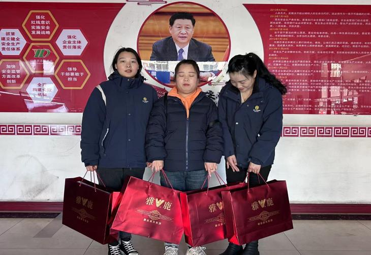 春风如你 灼灼芳华