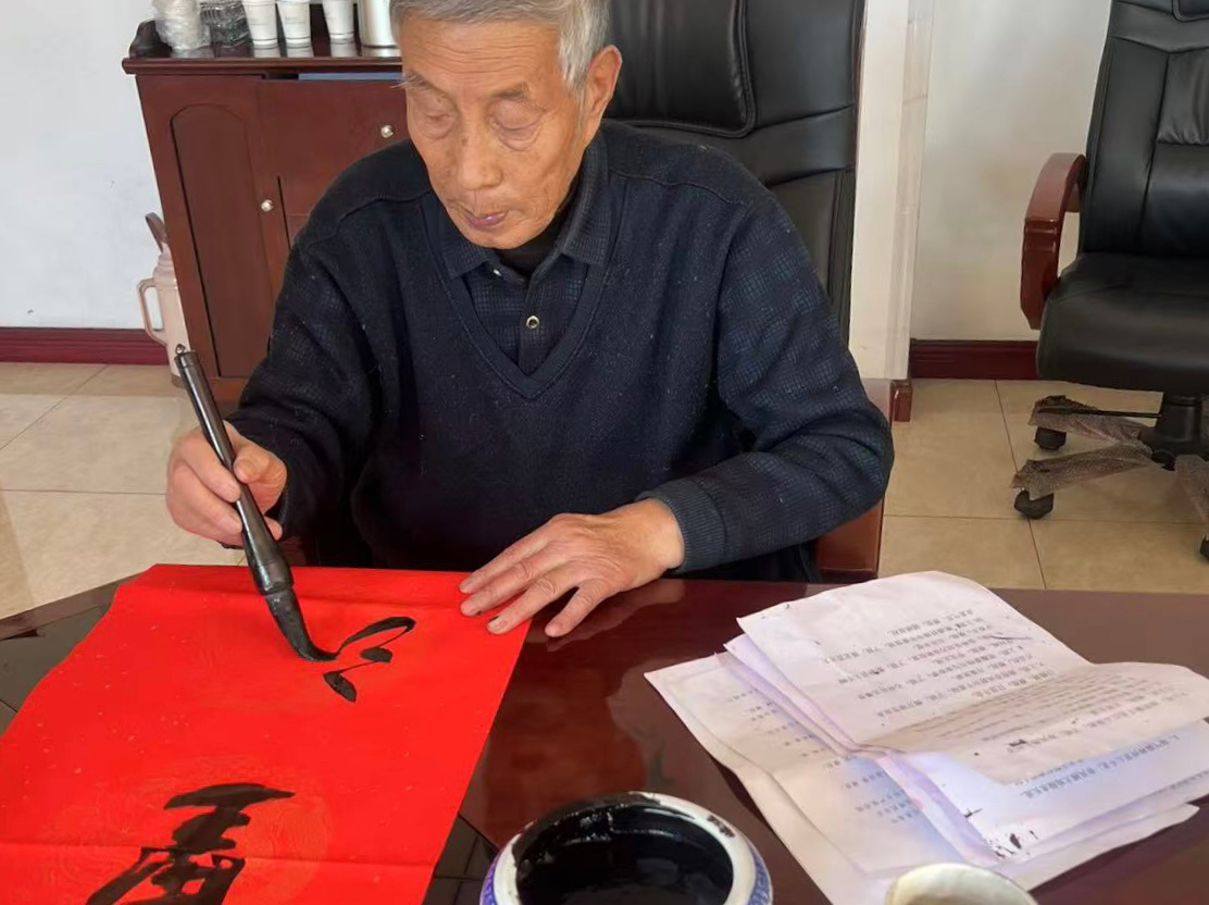 长子县应急管理局到垚志达煤业 开展“迎新春 送温暖 筑安全”活动